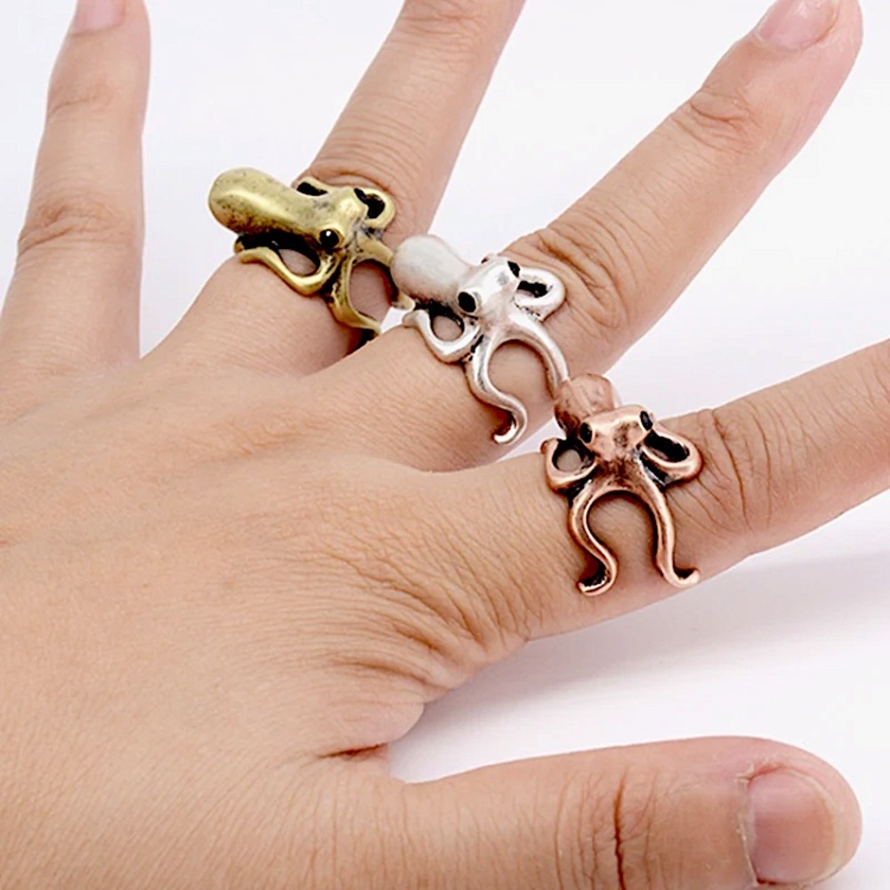Silver Octopus 🐙 adjustable ring - Picture 2 of 9